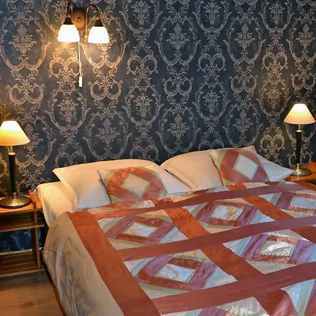 Gronik Couette-café 3*